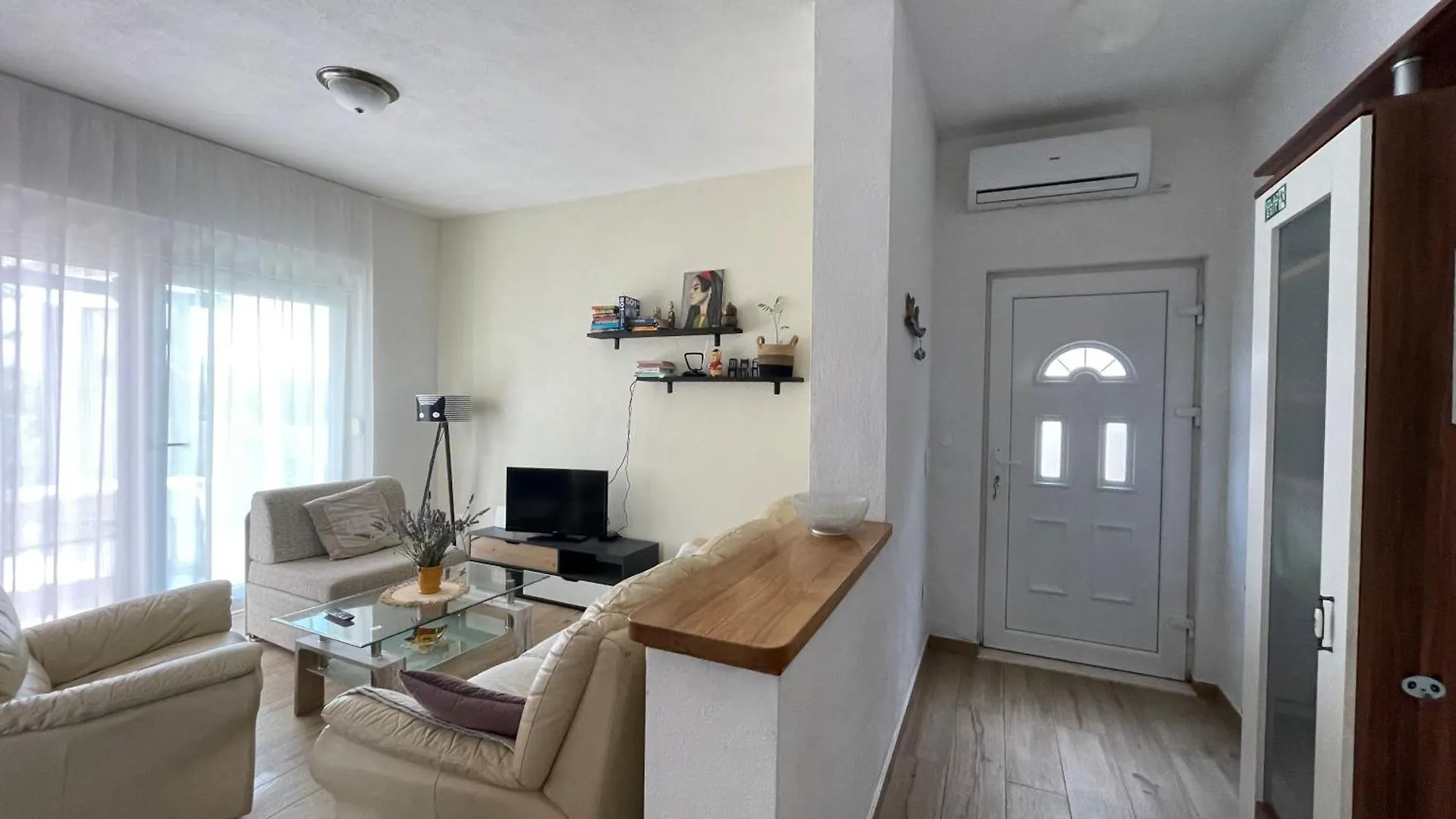 Kuca Za Odmor Lara Villa Kastela